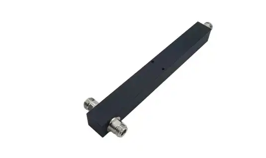 Cavity Power Splitter